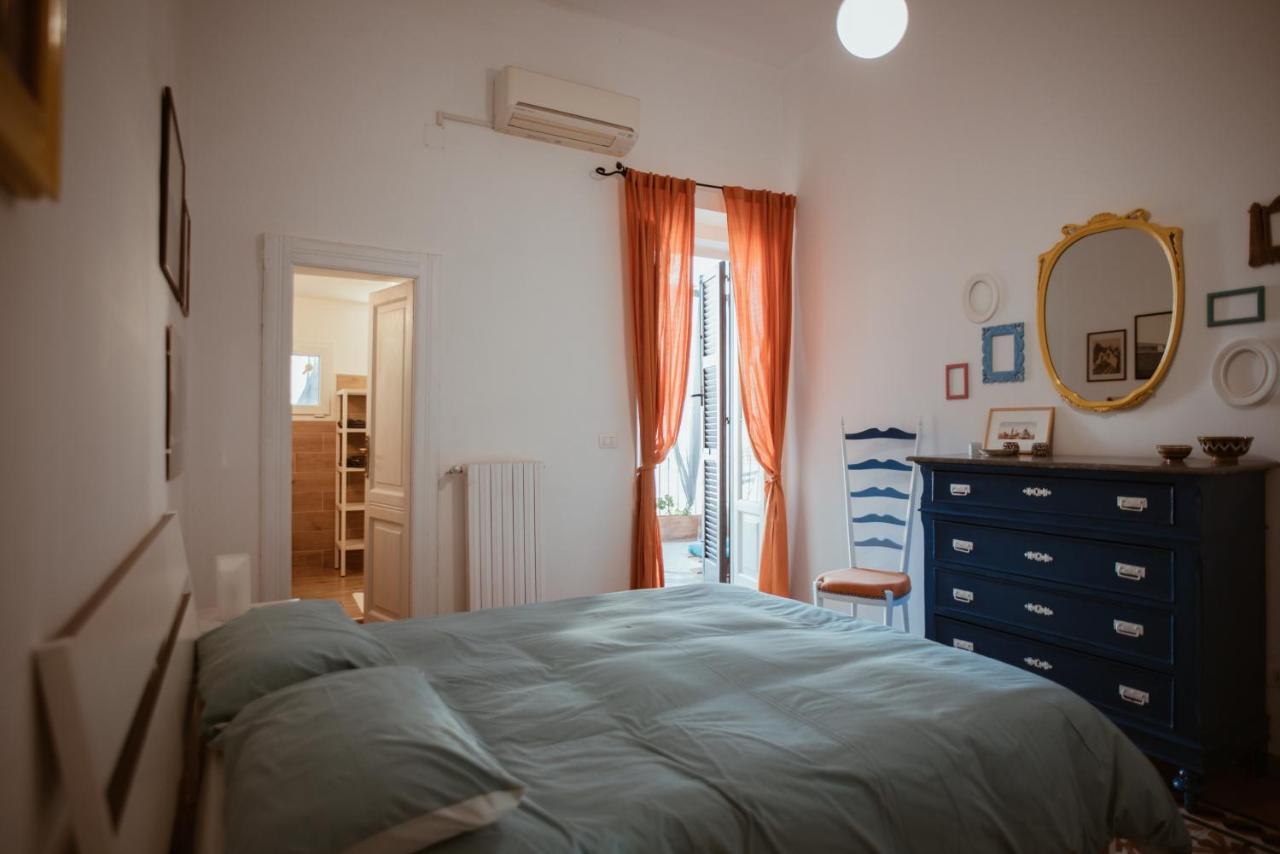 Casa Di Habibi Lägenhet Bari Exteriör bild