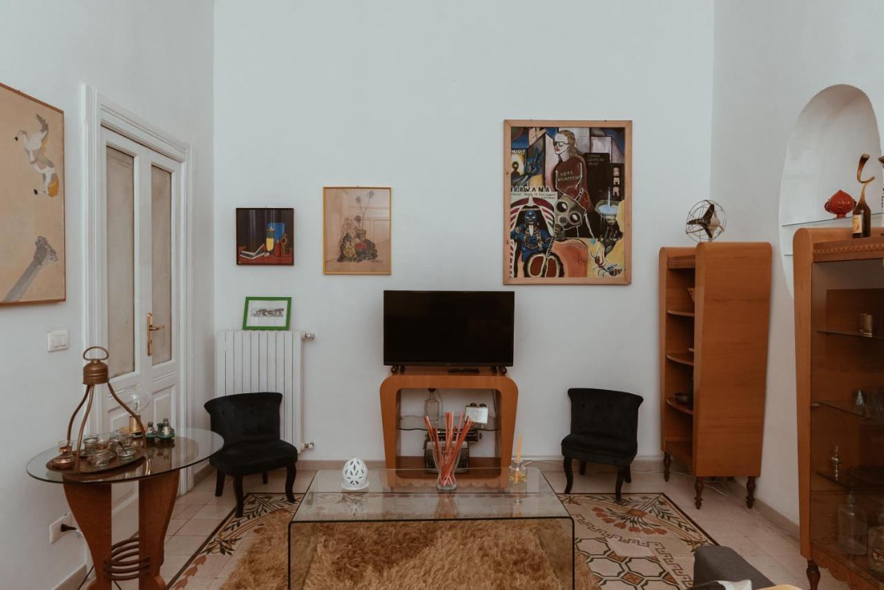 Casa Di Habibi Lägenhet Bari Exteriör bild