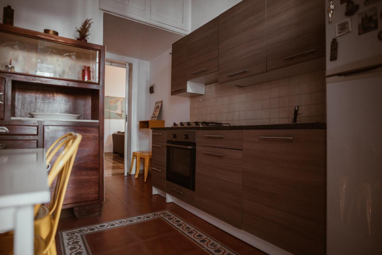 Casa Di Habibi Lägenhet Bari Exteriör bild